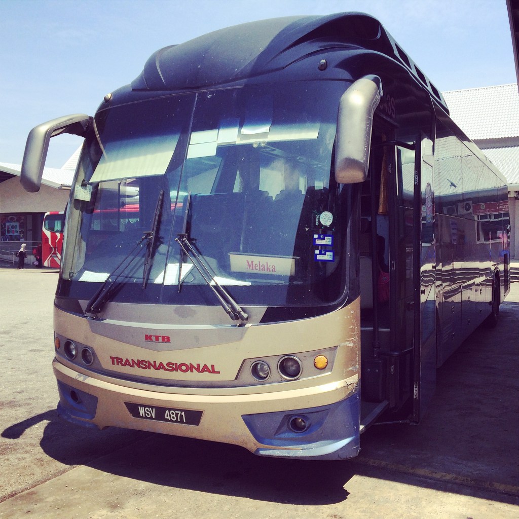 Bus Melaka